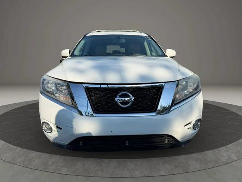 Used 2015 Nissan Pathfinder SL w/ SL Tech Package AWD/4WD image 2