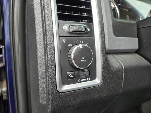 Used 2017 RAM 1500 Big Horn AWD/4WD image 18