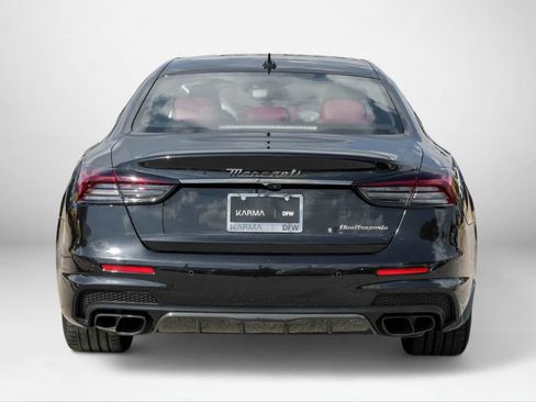 Used 2022 Maserati Quattroporte Trofeo image 7