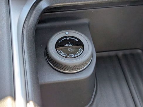 New 2026 Ford Expedition Active image 44