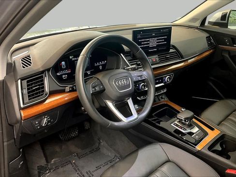 Used 2023 Audi Q5 2.0T Premium Plus w/ Premium Plus Package AWD/4WD image 18