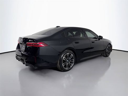 Certified 2026 BMW 530i w/ M Sport Package RWD image 5
