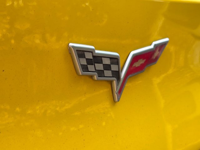 Used 2006 Chevrolet Corvette Convertible w/ Preferred Equipment Group RWD image 6