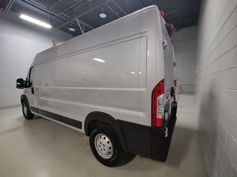 Used 2022 RAM ProMaster 2500 image 21