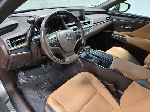 Used 2021 Lexus ES 350 w/ Premium Package image 13