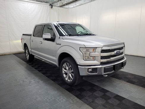 Used 2016 Ford F150 Lariat w/ Equipment Group 502A Luxury image 13
