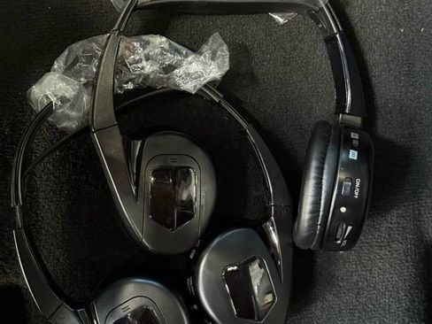 Used 2015 Cadillac Escalade ESV Platinum image 15