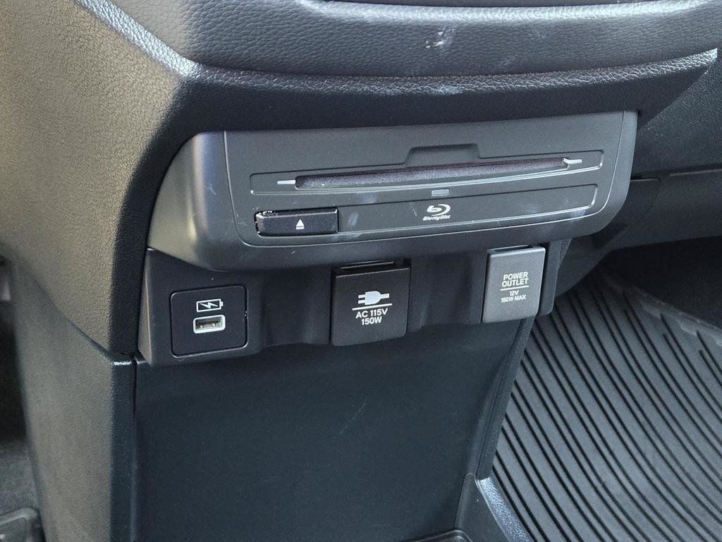 Used 2024 Honda Odyssey Elite image 30