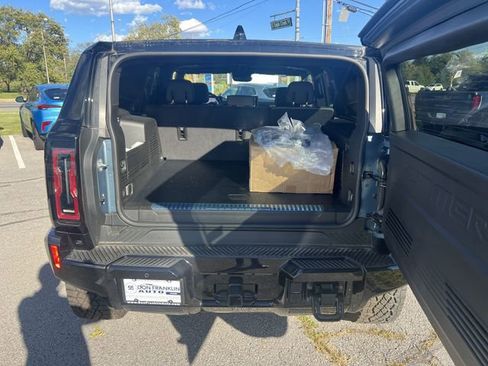 New 2024 GMC Hummer EV 3X w/ Omega Edition AWD/4WD image 12