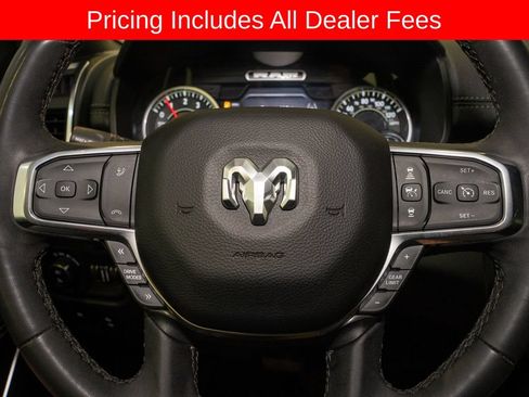 Used 2025 RAM 1500 Laramie AWD/4WD image 19