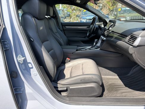 Used 2022 Honda Accord Sport image 35
