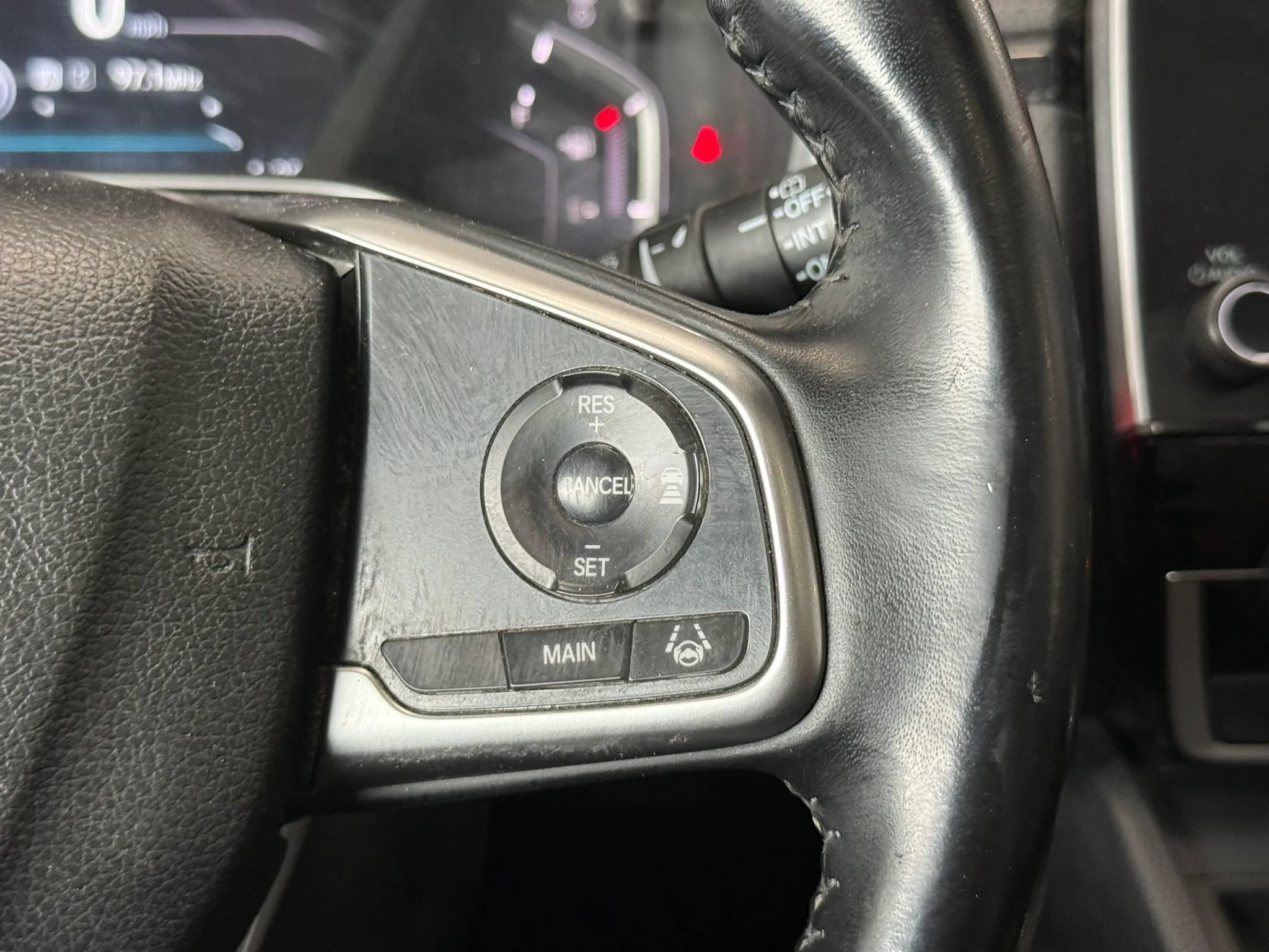 Used 2018 Honda CR-V EX-L image 13