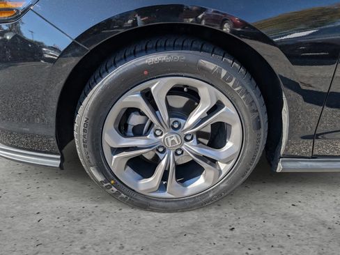 Certified 2024 Honda Accord EX image 7