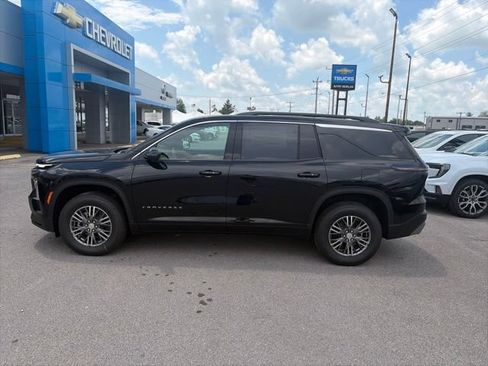 New 2026 Chevrolet Traverse LT w/ LPO, Floor Liner Package FWD image 3