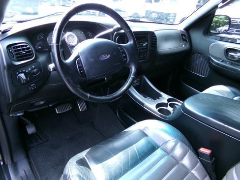 Used 2002 Ford F150 Harley-Davidson RWD image 15