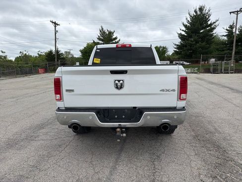 Used 2017 RAM 1500 Laramie w/ Convenience Group image 6