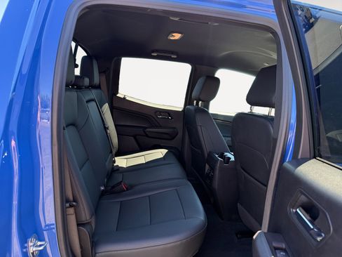 Used 2025 GMC Canyon Elevation w/ Convenience Package AWD/4WD image 18