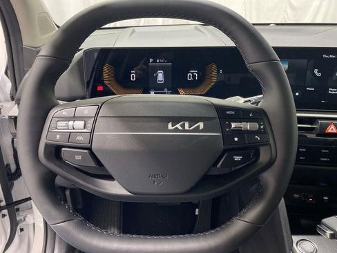 New 2026 Kia Sportage LX AWD/4WD image 11