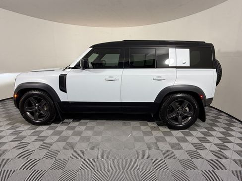 Used 2021 Land Rover Defender 110 X-Dynamic SE AWD/4WD image 2