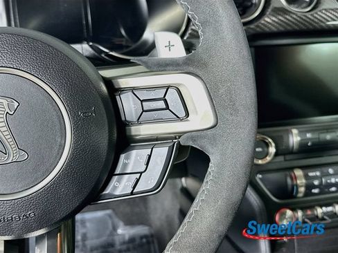 Used 2020 Ford Mustang Shelby GT500 w/ Technology Package RWD image 17