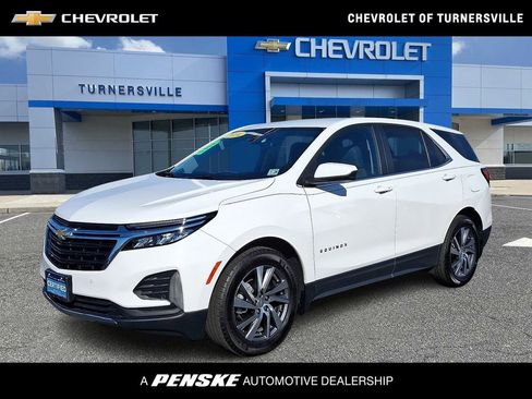 Certified 2024 Chevrolet Equinox LT w/ LPO, Floor Liner Package image 1