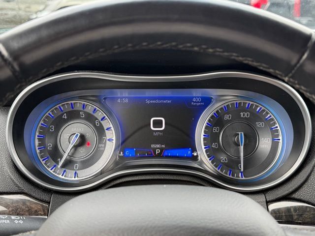 Used 2022 Chrysler 300 Touring L w/ Popular Equipment Group AWD/4WD image 7