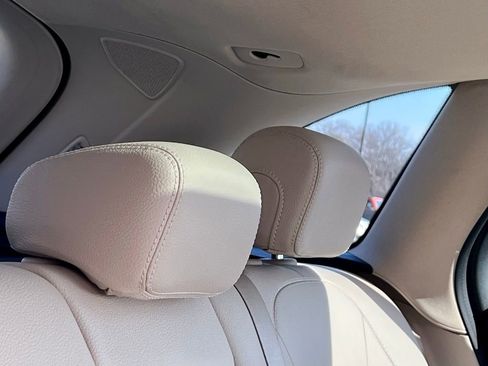 Certified 2022 Mercedes-Benz GLC 300 4MATIC image 41