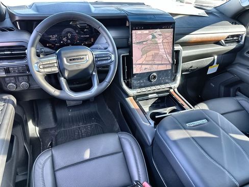 New 2026 GMC Yukon XL Denali w/ Sun & Power Step Package AWD/4WD image 20