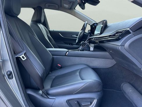 Certified 2022 Toyota Mirai XLE image 19