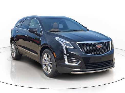 Certified 2024 Cadillac XT5 Premium Luxury w/ Technology Package AWD/4WD image 2