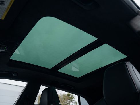 Used 2022 Audi RS Q8 image 29