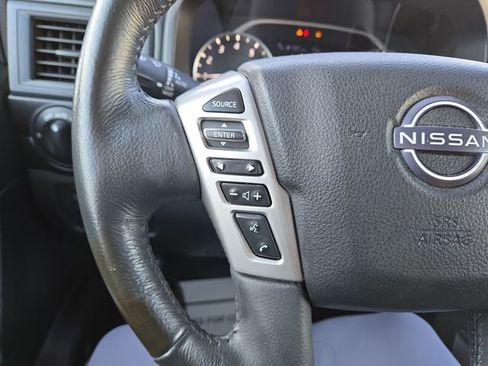 Used 2024 Nissan Titan SV w/ SV Convenience Package AWD/4WD image 19