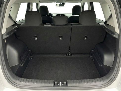 Used 2025 Kia Soul LX w/ LX Technology Package FWD image 22