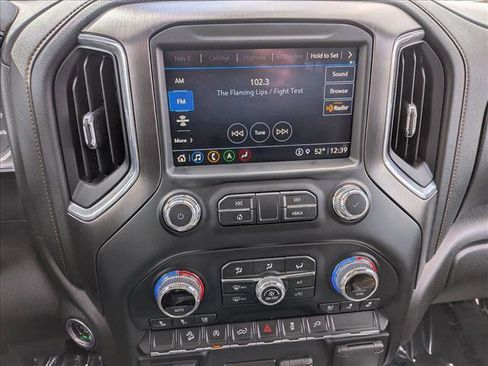 Used 2021 GMC Sierra 1500 AT4 w/ AT4 Preferred Package image 13