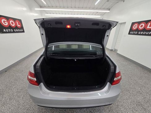Used 2011 Mercedes-Benz E 350 Sedan image 16