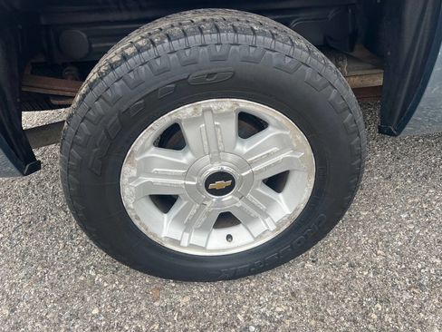 Used 2011 Chevrolet Silverado 1500 LTZ w/ LTZ Plus Package image 28