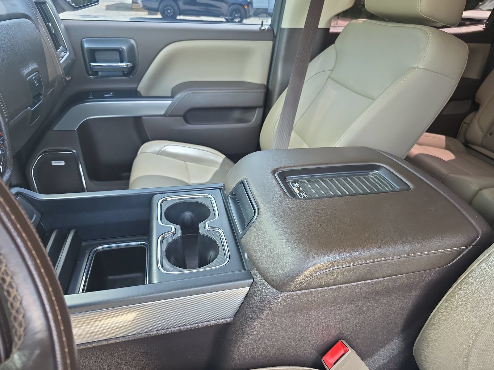 Used 2018 Chevrolet Silverado 1500 LTZ Z71 w/ LTZ Plus Package AWD/4WD image 23