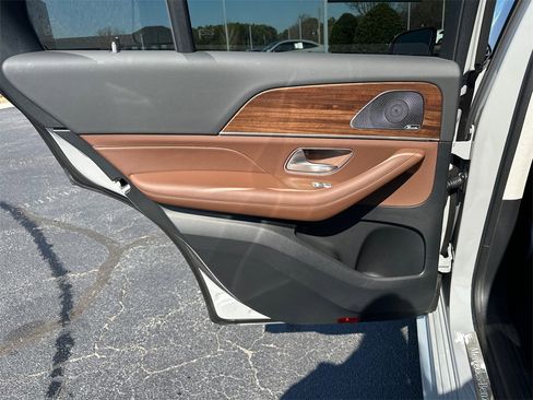 Certified 2025 Mercedes-Benz GLE 350 4MATIC image 24