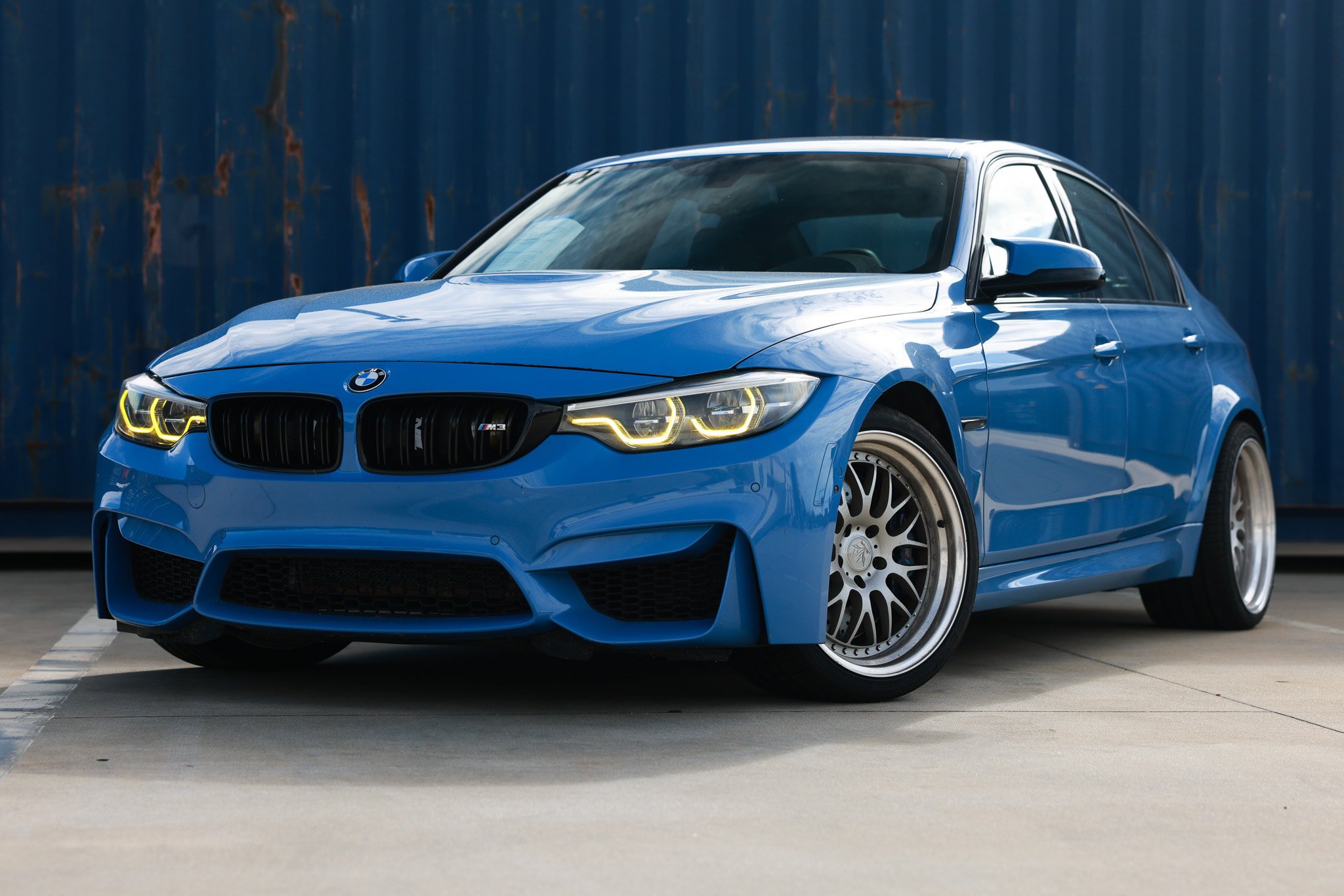 Used 2018 BMW M3 w/ Competition Package RWD image 1