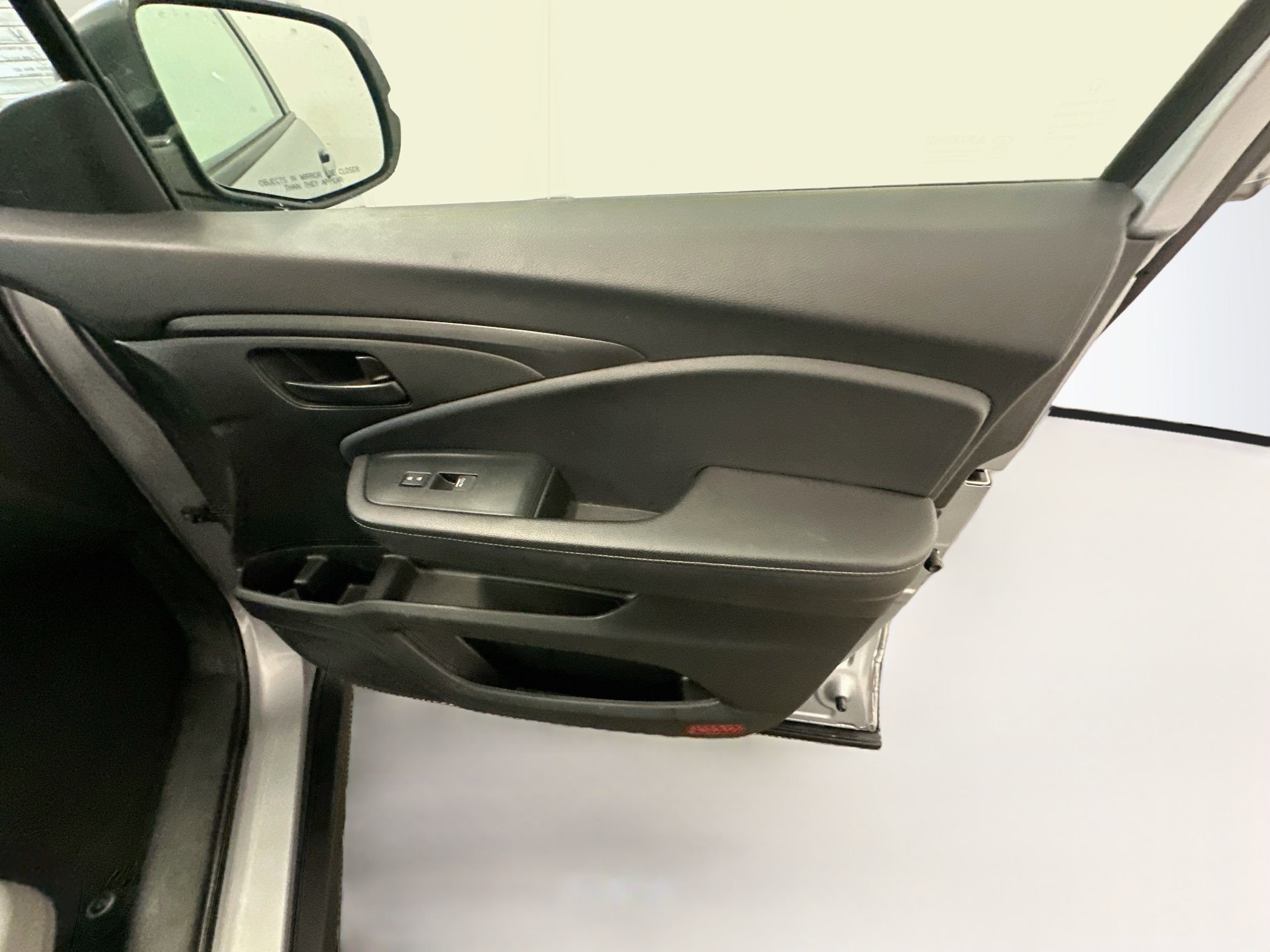 Used 2023 Honda Passport EX-L image 34