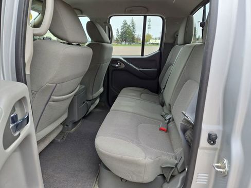 Used 2018 Nissan Frontier SV w/ Value Truck Package image 31