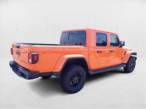 New 2025 Jeep Gladiator Sport image 4