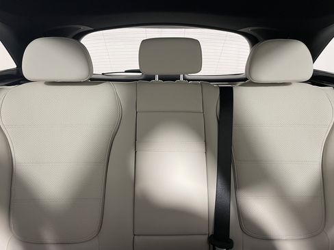 New 2026 Mercedes-Benz GLC 300 image 14