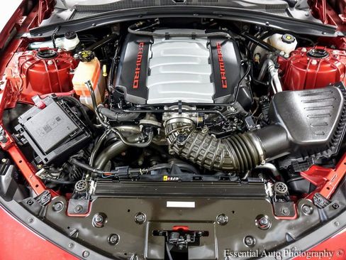 Used 2021 Chevrolet Camaro LT w/ RS Package image 22