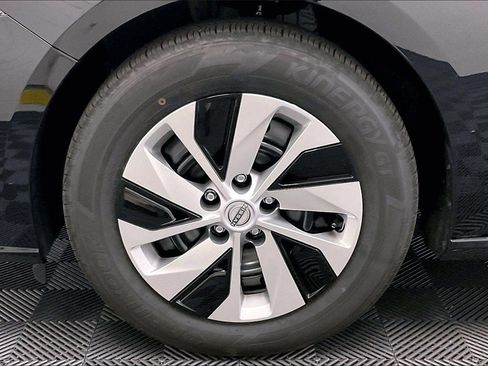 Certified 2025 Nissan Altima 2.5 S image 8