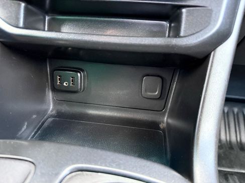 Used 2021 Chevrolet Colorado W/T RWD image 30
