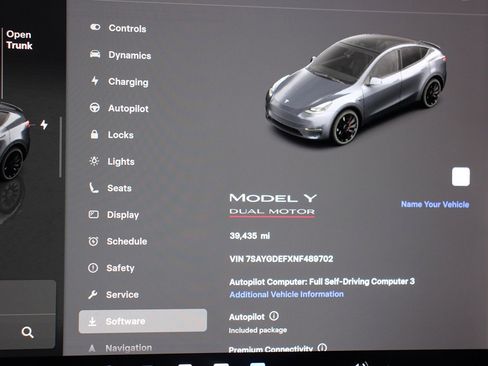 Used 2022 Tesla Model Y Performance image 7