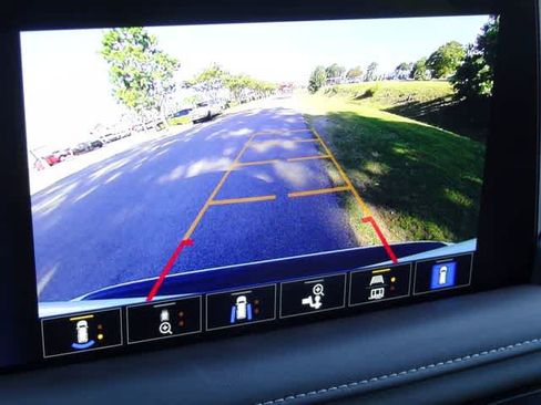 Used 2023 Chevrolet Tahoe LT w/ LT Signature Package AWD/4WD image 42