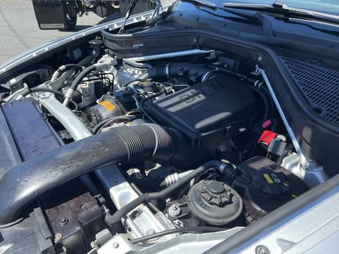 Used 2013 BMW X6 xDrive35i image 16