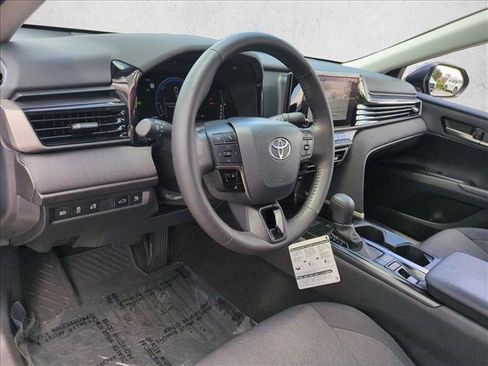 Used 2026 Toyota Camry LE w/ Convenience Package FWD image 10